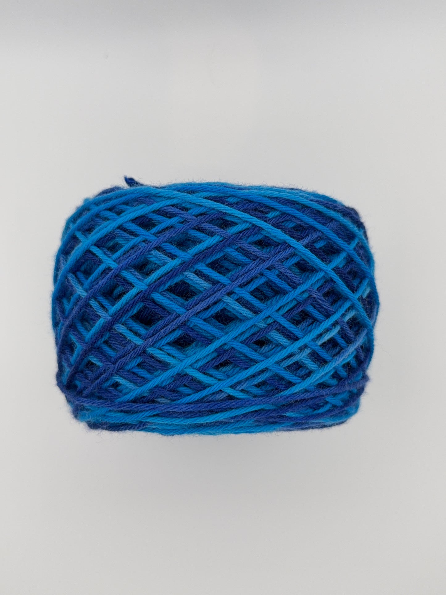Hand dyed yarn uk midnight tide caked aran dk yarn sock 4ply - blue tones